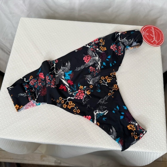 Black Floral Thong Panties by Splendies Size 1X NWT - Picture 2 of 8